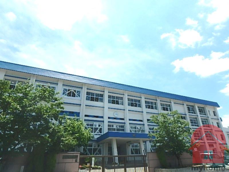 中学校　川西市立東谷中学校（中学校）まで840m