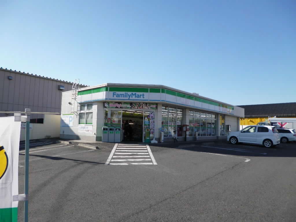 コンビニ　ファミリーマート 成田飯田町店（コンビニ）まで160m