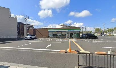 コンビニ　ファミリーマート 鳥取田園町店（コンビニ）まで803m