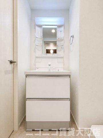 洗面設備　同タイプ参考写真です。