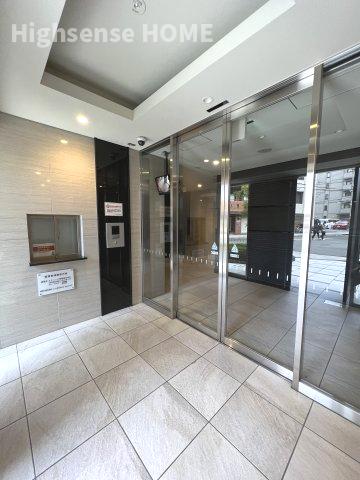 エントランス　清潔なエントランスです