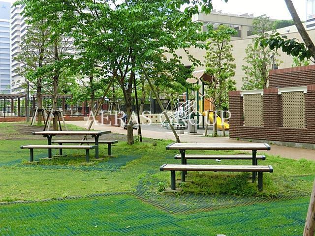 公園　プラタナス公園（公園）まで568m