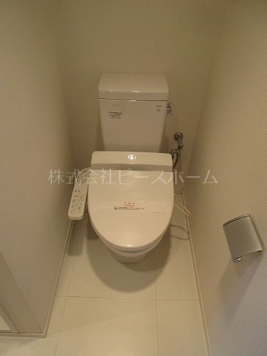 トイレ　※別号室参考写真