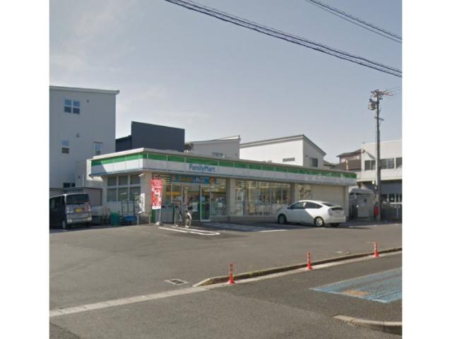 コンビニ　ファミリーマート長久手グリーンロード店（コンビニ）まで421m