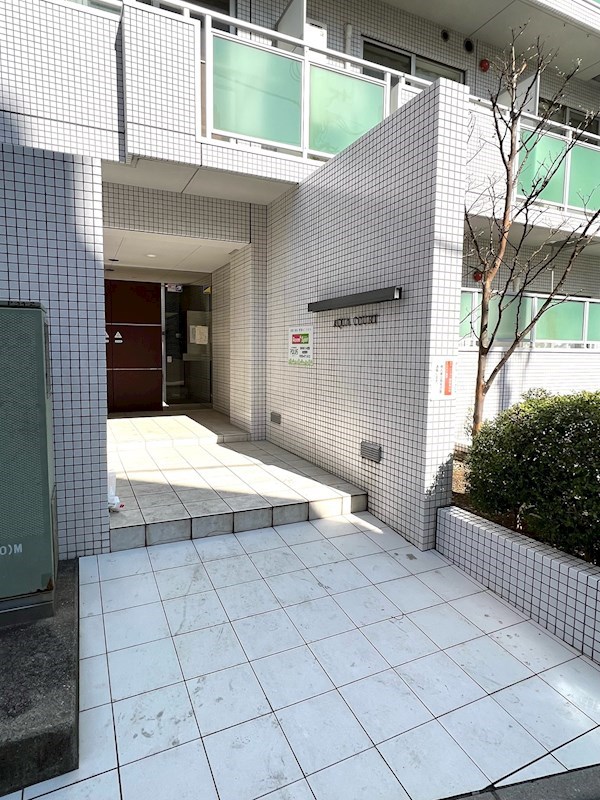 エントランス　建物エントランス