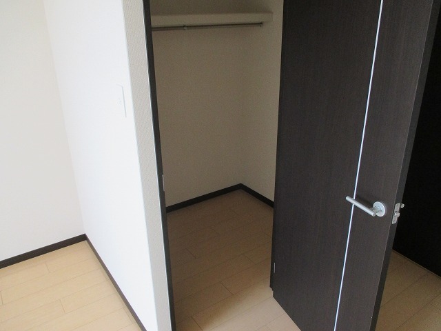 収納　ウォークインクローゼット収納充実しています
