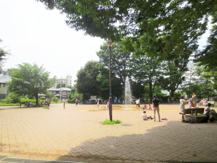 公園　駒沢緑泉公園（公園）まで100m