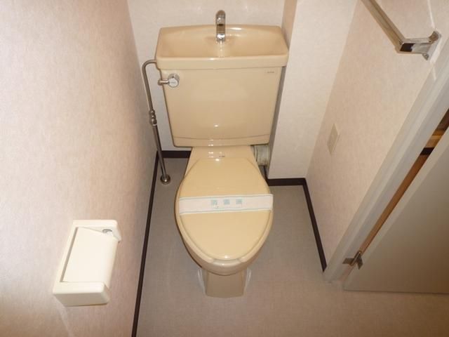 カサグランデ永福のトイレ写真
