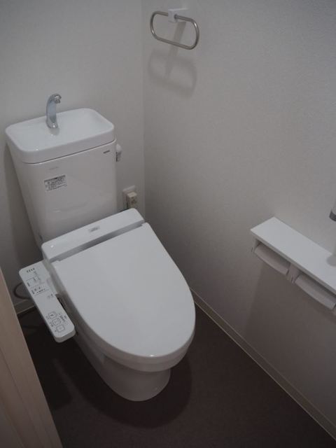 サンブライト今里のトイレ写真