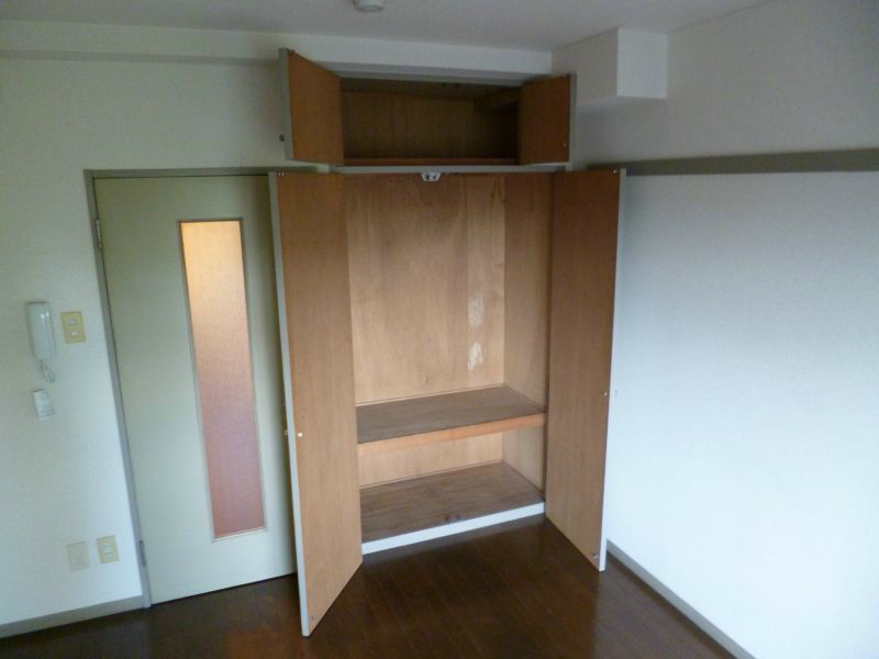 収納　収納完備でお部屋を広くお使いいただけます。