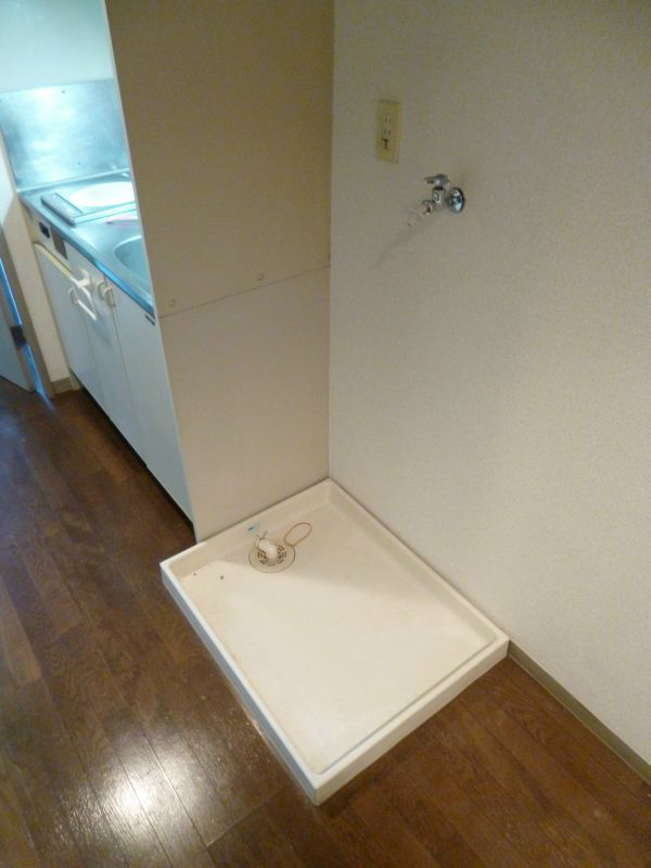 その他設備　室内洗濯機置場完備してます。