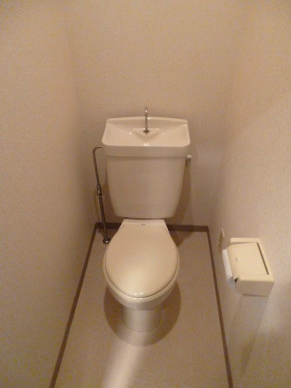 トイレ　快適にお使いいただけるトイレです。