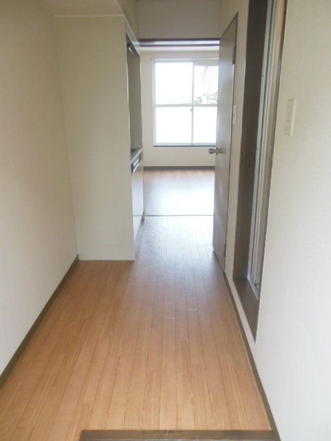 玄関　★玄関からみて、居室の明るさが分かりますよね★