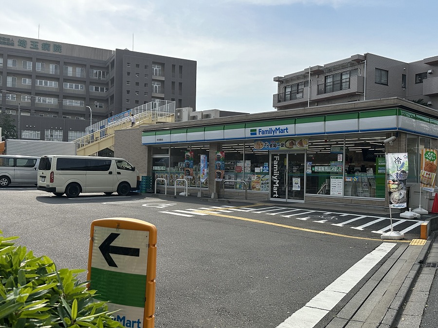 コンビニ　ファミリーマート 和光諏訪店（コンビニ）まで362m