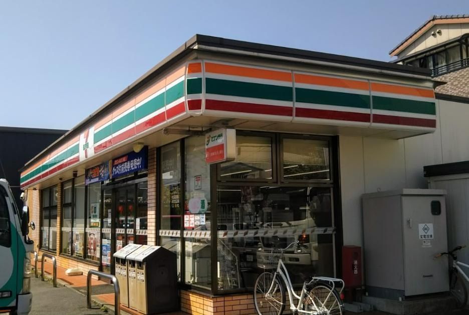 コンビニ　セブンイレブン名古屋剣町店（コンビニ）まで600m