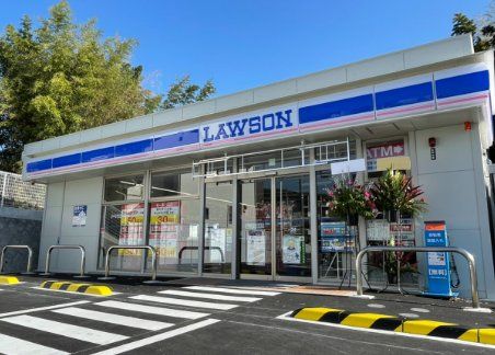 コンビニ　ローソン守口南寺方北通一丁目店（コンビニ）まで310m