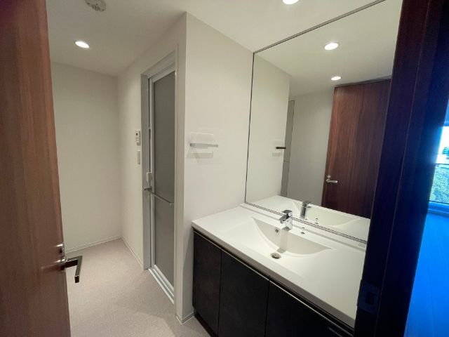 洗面設備　別部屋参考写真