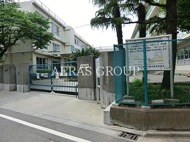小学校　川崎市立子母口小学校（小学校）まで727m