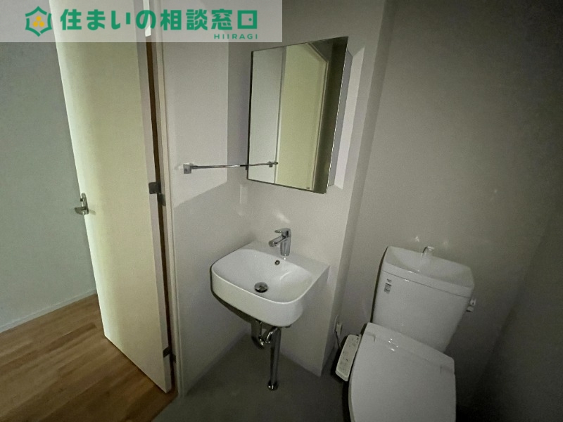 洗面設備　同型