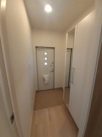 玄関　シューズボックス付きの玄関です★