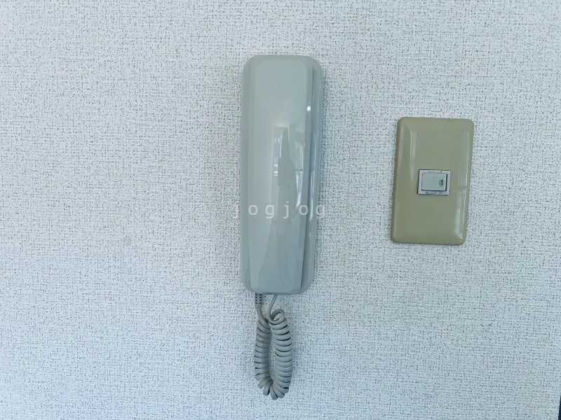 セキュリティ　受話器付きで安心です