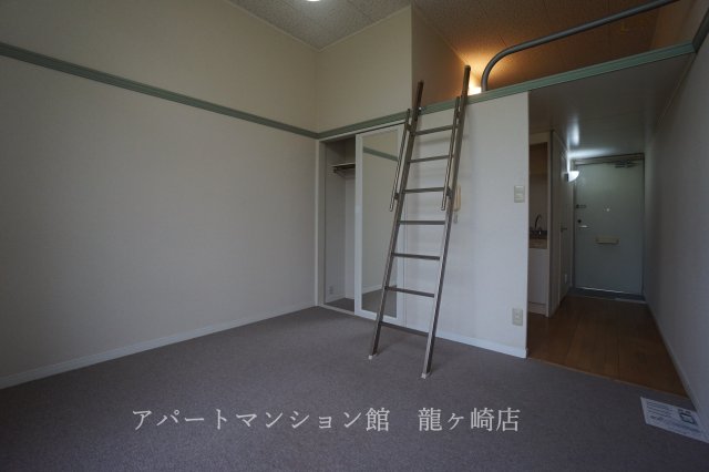 居室・リビング　同タイプ部屋