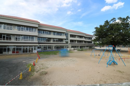 小学校　足利市立けやき小学校（小学校）まで1465m