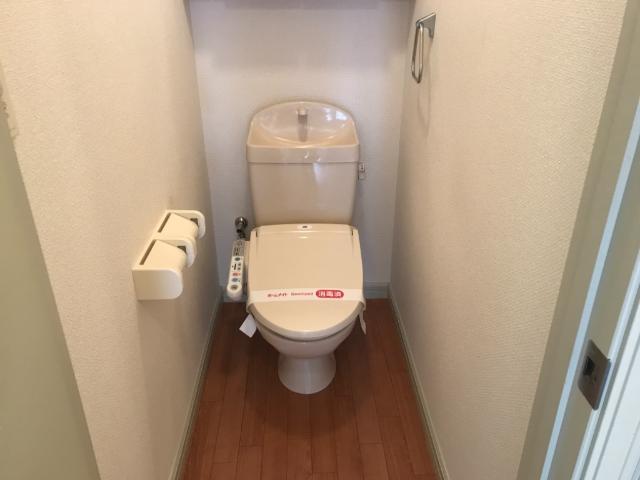 トイレ　シャワー付トイレ