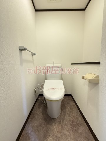 トイレ　落ち着いたトイレです