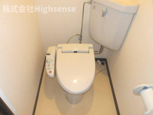 トイレ　トイレもきれいです