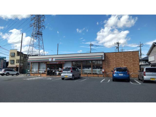 コンビニ　セブンイレブン東松山元宿店（コンビニ）まで222m