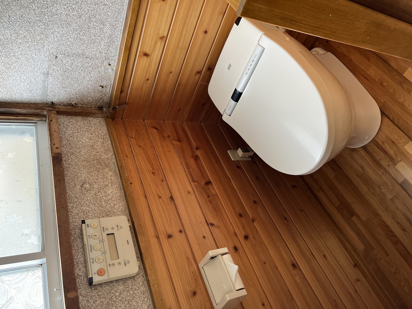 当社貸主 南足柄市岩原の戸建賃貸のトイレ写真