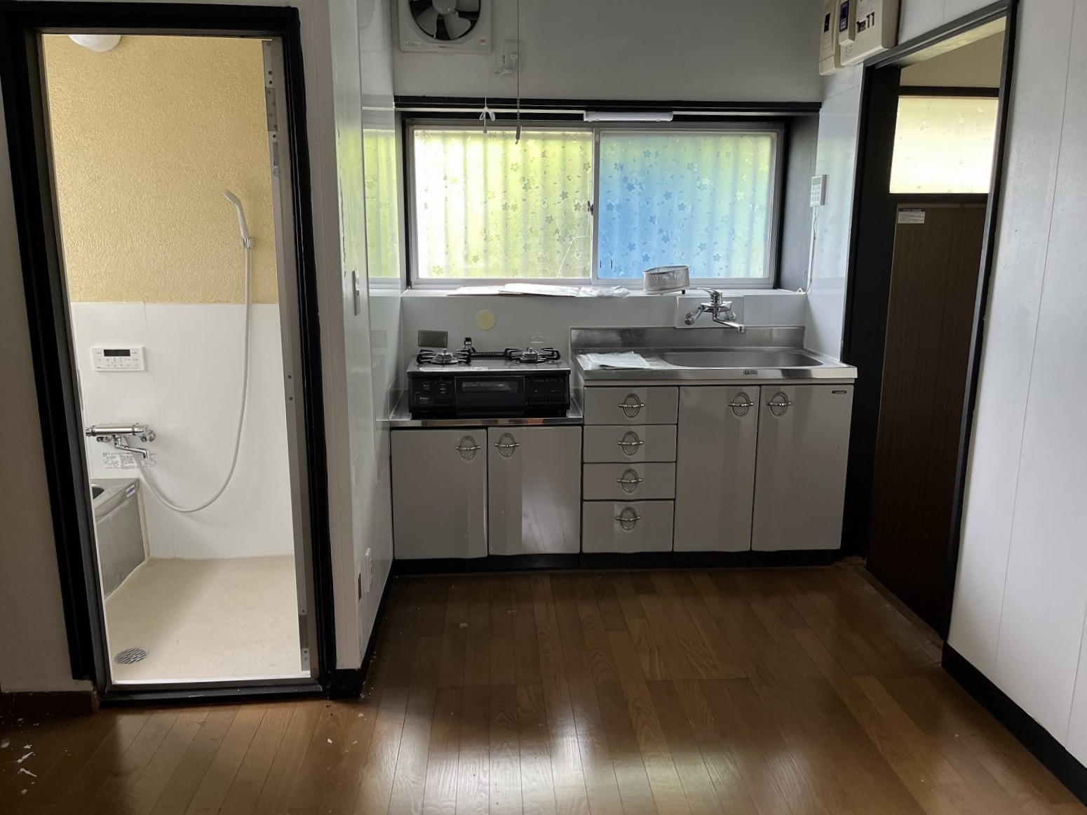 当社貸主 南足柄市岩原の戸建賃貸のキッチン写真