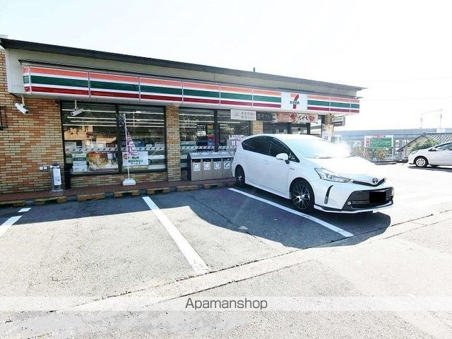 コンビニ　セブン－イレブン三島加茂店（コンビニ）まで551m