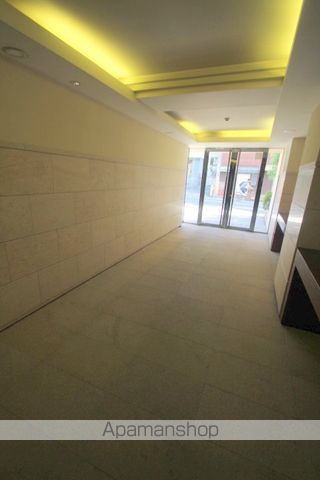 KOBAYASHI YOKOビルの外観写真
