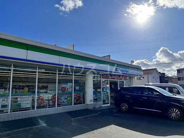 コンビニ　ファミリーマート 豊川末広通店（コンビニ）まで1200m
