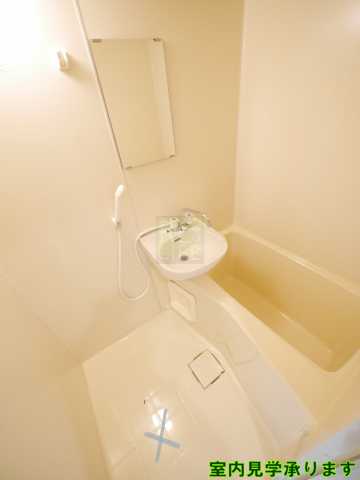 BluRock秋葉原の内装写真