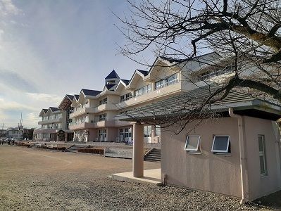 小学校　三島小学校（小学校）まで500m