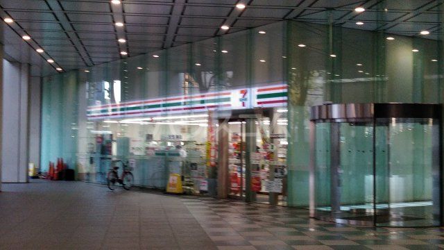 コンビニ　セブンイレブン Daiwa荻窪タワー店（コンビニ）まで605m