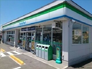 コンビニ　ファミリーマート東温見奈良店様（コンビニ）まで400m