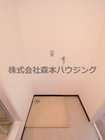 その他設備　室内洗濯機置き場です