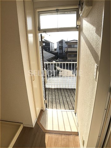 玄関　同型タイプ