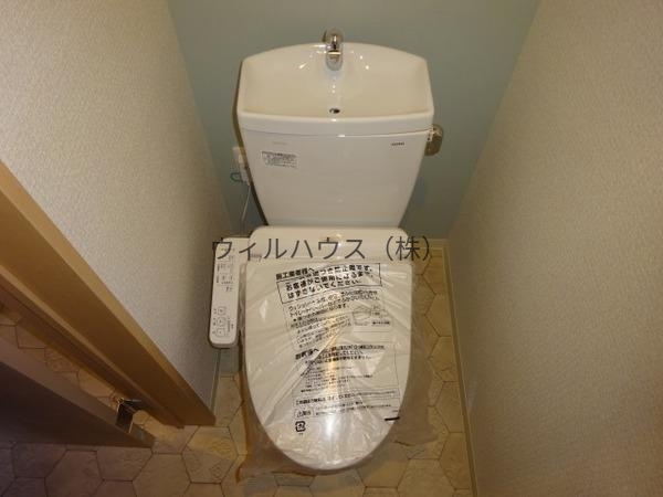 トイレ　ウォシュレット付きです！