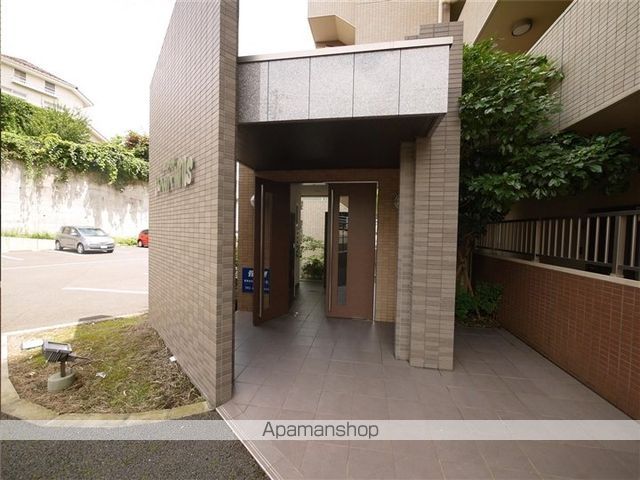 仙台市地下鉄南北線 泉中央駅 徒歩27分 6階建 築19年の外観写真