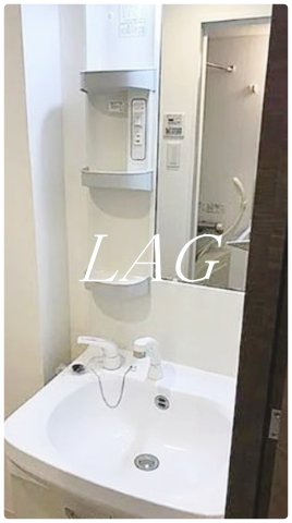 洗面設備　独立洗面台です。