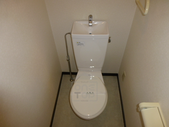 ウイニング・パラ江坂のトイレ写真
