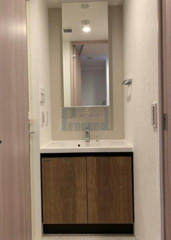 洗面設備　使いやすい独立洗面台☆