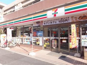 コンビニ　セブンイレブン文京水道1丁目店（コンビニ）まで406m