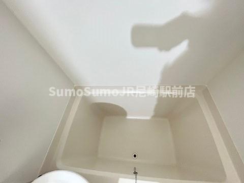 バス・シャワールーム　コンパクトで使いやすいお風呂です