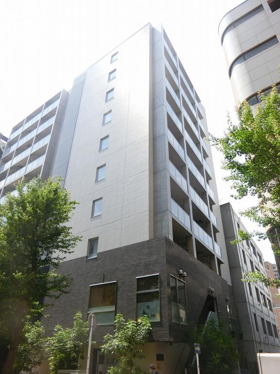 建物外観　築も新しいセンスの良い建物です